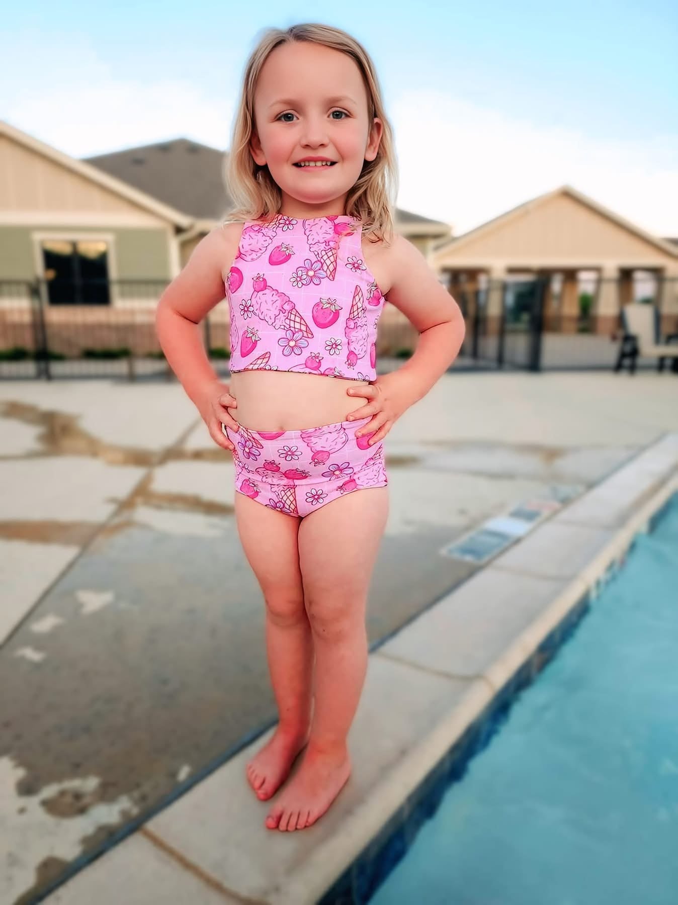 Reversible swim bottoms