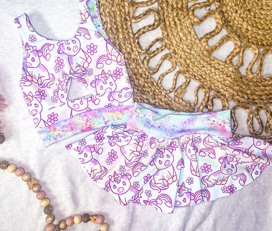 Skirted swim bottoms